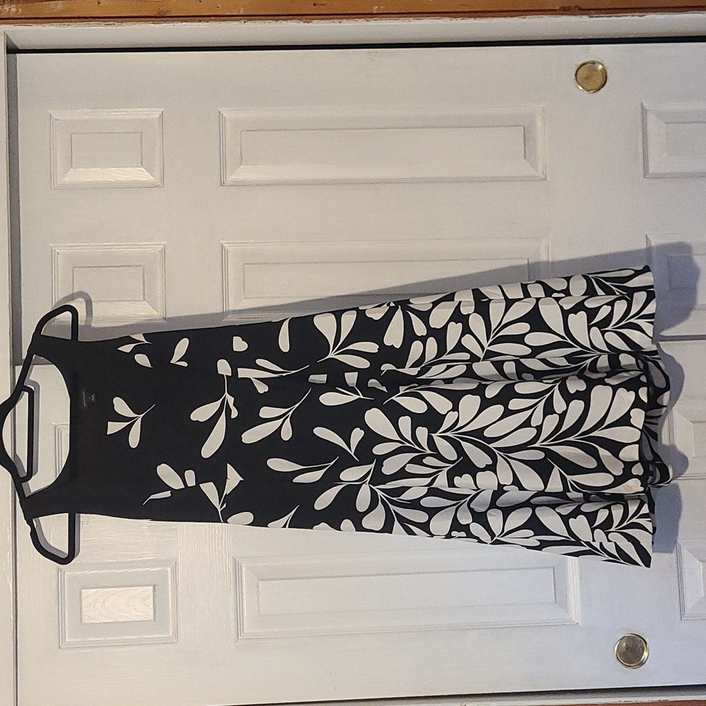 Ann Taylor fitted dress